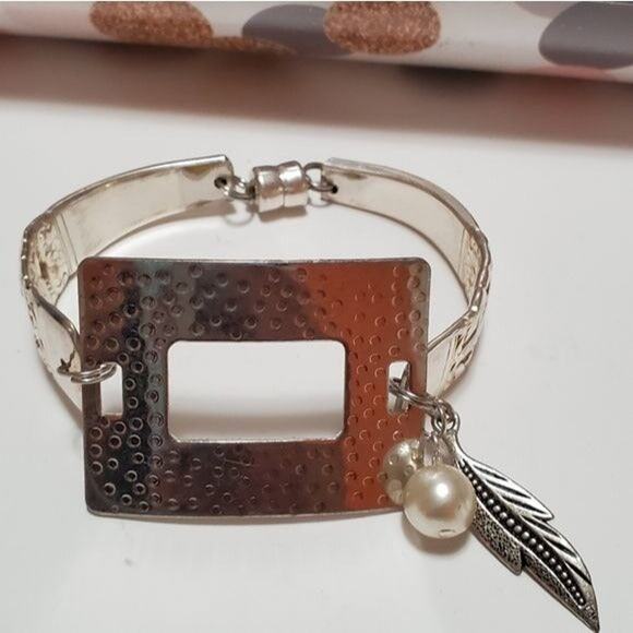 Hammered Square Vintage Spoon Bracelet with Pearl Charm Handmade - Picture 3 of 4